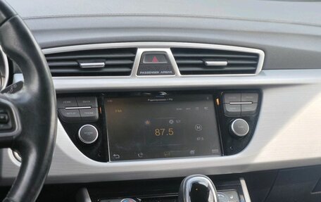 Geely Atlas I, 2018 год, 1 238 000 рублей, 17 фотография