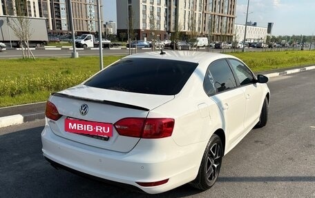 Volkswagen Jetta VI, 2011 год, 1 200 000 рублей, 5 фотография