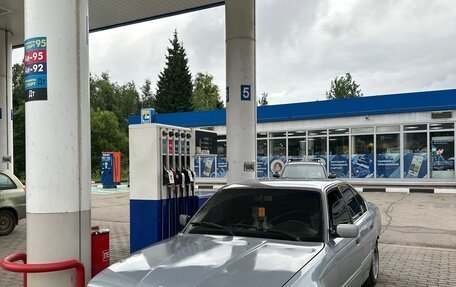 BMW 5 серия, 1993 год, 430 000 рублей, 11 фотография