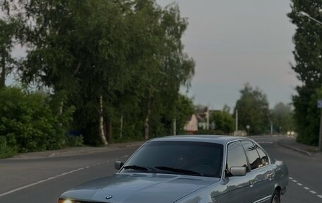 BMW 5 серия, 1993 год, 430 000 рублей, 6 фотография