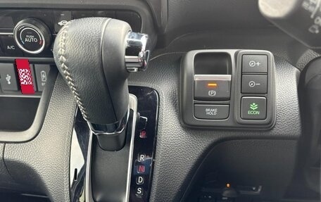 Honda N-BOX II, 2022 год, 783 000 рублей, 24 фотография