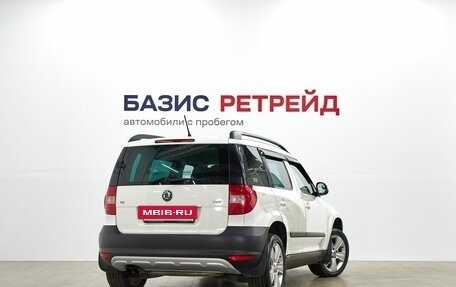 Skoda Yeti I рестайлинг, 2013 год, 999 000 рублей, 5 фотография