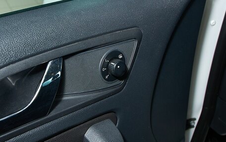 Skoda Yeti I рестайлинг, 2013 год, 999 000 рублей, 17 фотография