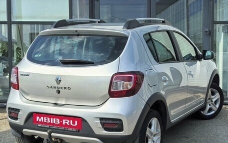 Renault Sandero II рестайлинг, 2018 год, 970 000 рублей, 2 фотография