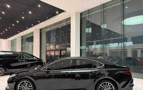 Toyota Camry, 2025 год, 3 800 000 рублей, 7 фотография