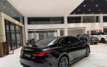 Toyota Camry, 2025 год, 3 800 000 рублей, 4 фотография