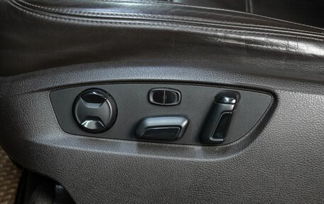 Volkswagen Touareg III, 2013 год, 2 599 000 рублей, 13 фотография