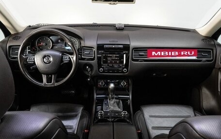 Volkswagen Touareg III, 2013 год, 2 599 000 рублей, 19 фотография