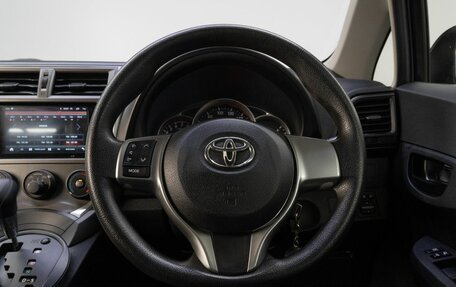 Toyota Ractis II, 2013 год, 999 000 рублей, 18 фотография
