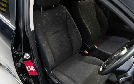 Toyota Ractis II, 2013 год, 999 000 рублей, 13 фотография