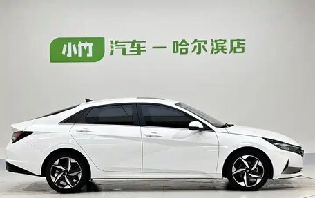 Hyundai Elantra, 2023 год, 1 520 000 рублей, 6 фотография