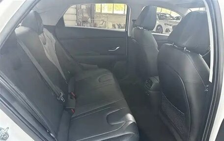 Hyundai Elantra, 2023 год, 1 520 000 рублей, 29 фотография