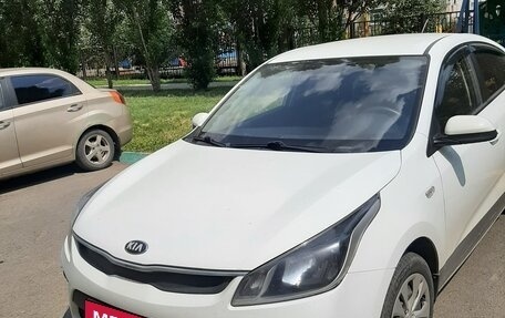 KIA Rio IV, 2018 год, 1 165 000 рублей, 1 фотография