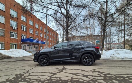 Lexus RX IV рестайлинг, 2019 год, 4 750 000 рублей, 6 фотография