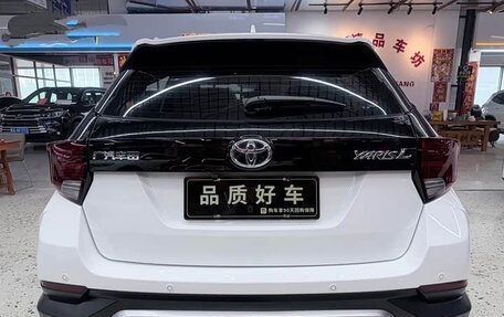Toyota Yaris XP150 рестайлинг, 2022 год, 1 333 000 рублей, 5 фотография