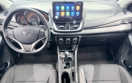 Toyota Yaris XP150 рестайлинг, 2022 год, 1 333 000 рублей, 7 фотография