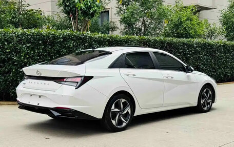 Hyundai Elantra, 2022 год, 1 060 006 рублей, 5 фотография