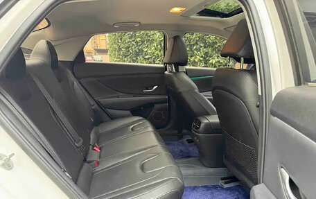 Hyundai Elantra, 2022 год, 1 060 006 рублей, 11 фотография