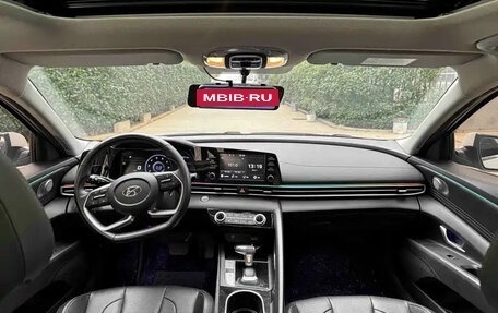 Hyundai Elantra, 2022 год, 1 060 006 рублей, 6 фотография