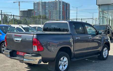 Toyota Hilux VIII, 2019 год, 4 130 000 рублей, 3 фотография