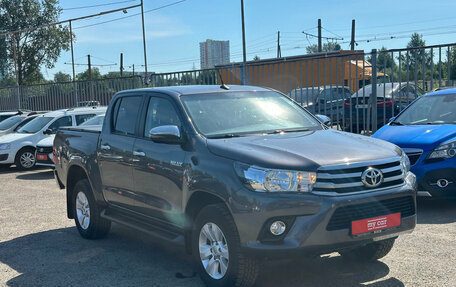 Toyota Hilux VIII, 2019 год, 4 130 000 рублей, 2 фотография