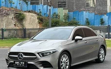 Mercedes-Benz A-Класс, 2022 год, 1 500 000 рублей, 1 фотография