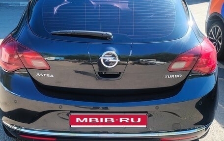 Opel Astra J, 2013 год, 700 000 рублей, 2 фотография