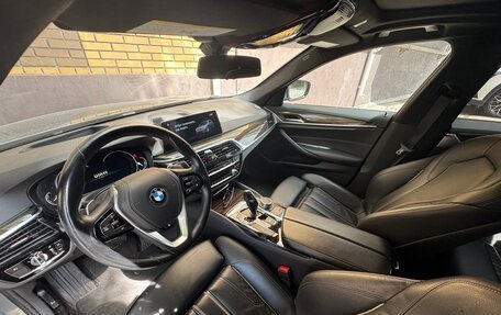 BMW 5 серия, 2018 год, 3 700 000 рублей, 7 фотография