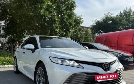 Toyota Camry, 2019 год, 3 250 000 рублей, 2 фотография