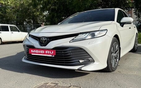 Toyota Camry, 2019 год, 3 250 000 рублей, 3 фотография