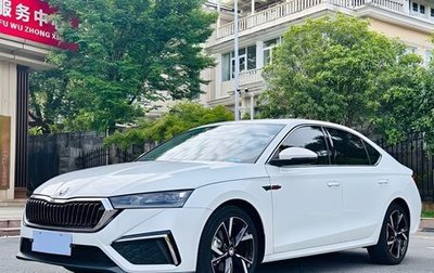 Skoda Octavia IV, 2023 год, 2 200 000 рублей, 1 фотография