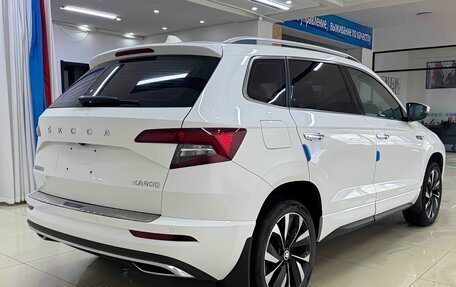 Skoda Karoq I, 2022 год, 2 100 000 рублей, 3 фотография