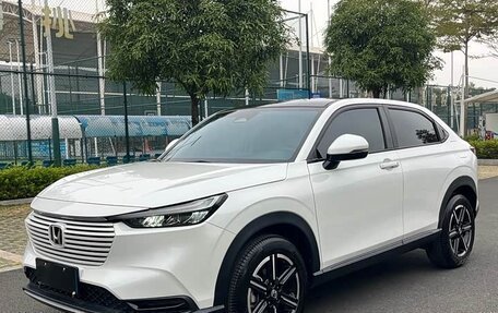 Honda Vezel, 2023 год, 1 665 000 рублей, 1 фотография