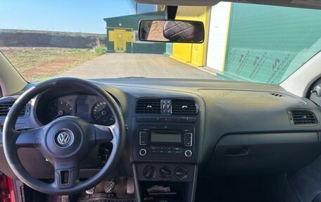 Volkswagen Polo VI (EU Market), 2010 год, 550 000 рублей, 4 фотография