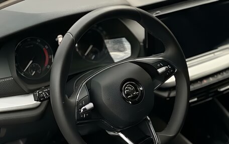 Skoda Octavia IV, 2023 год, 2 200 000 рублей, 5 фотография