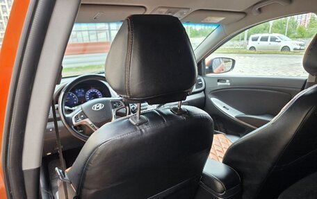 Hyundai Solaris II рестайлинг, 2015 год, 1 380 000 рублей, 3 фотография