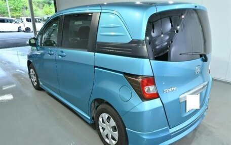 Honda Freed I, 2013 год, 695 000 рублей, 5 фотография