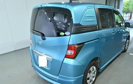 Honda Freed I, 2013 год, 695 000 рублей, 4 фотография
