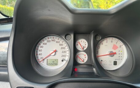 Mitsubishi Outlander III рестайлинг 3, 2004 год, 665 000 рублей, 9 фотография