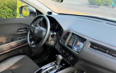 Honda Vezel, 2022 год, 1 564 000 рублей, 7 фотография