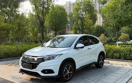 Honda Vezel, 2022 год, 1 564 000 рублей, 2 фотография