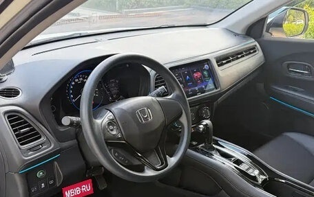 Honda Vezel, 2022 год, 1 564 000 рублей, 8 фотография