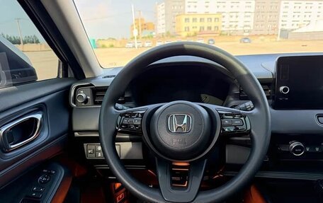 Honda Vezel, 2023 год, 1 640 000 рублей, 11 фотография