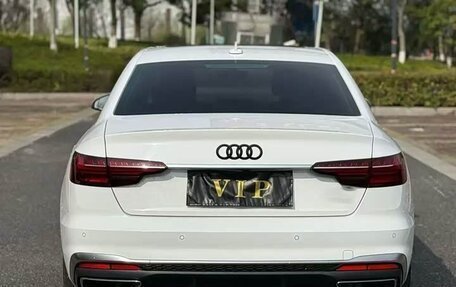 Audi A4, 2022 год, 2 100 000 рублей, 4 фотография