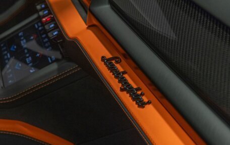 Lamborghini Urus I, 2026 год, 44 900 000 рублей, 37 фотография