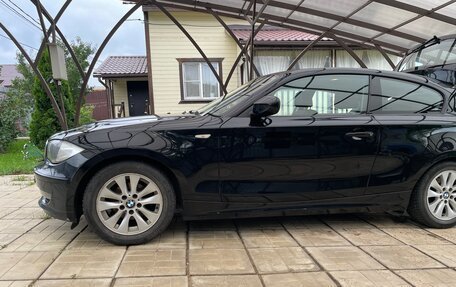 BMW 1 серия, 2010 год, 1 150 000 рублей, 7 фотография