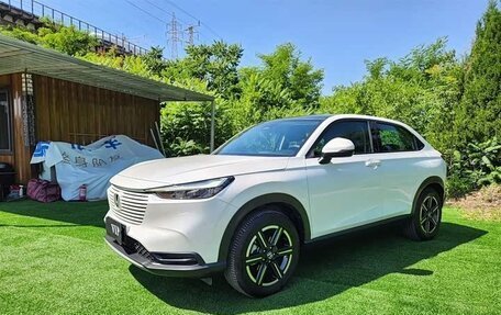 Honda Vezel, 2023 год, 1 680 000 рублей, 1 фотография