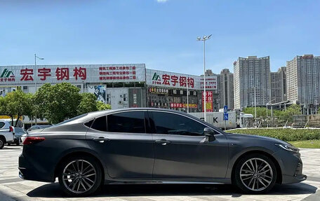 Toyota Camry, 2025 год, 3 700 000 рублей, 4 фотография