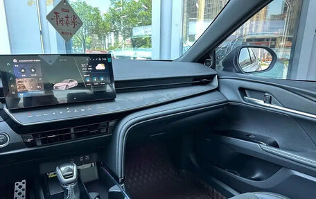 Toyota Camry, 2025 год, 3 700 000 рублей, 18 фотография
