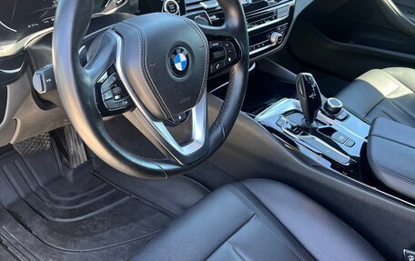 BMW 5 серия, 2019 год, 4 500 000 рублей, 6 фотография